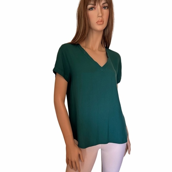 Cloth & Stone Top Shirt Tee Tank 100% Rayon Short Sleeve Hi-Low Rounded Hem - Picture 4 of 12